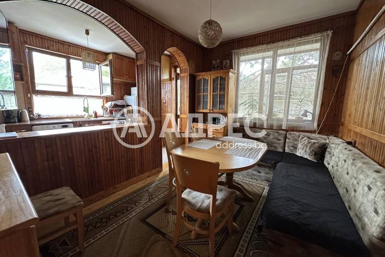 Къща/Вила, Нови пазар, 665022, Снимка 2