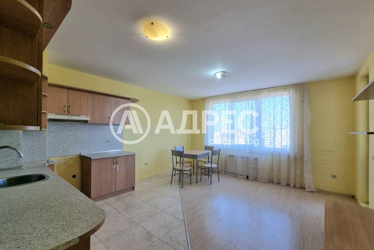 Тристаен апартамент, София, Свобода, 660023, Снимка 1