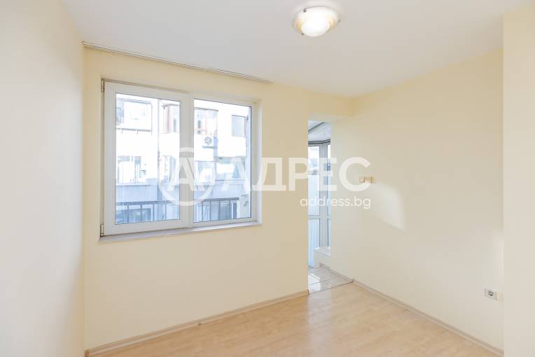 Тристаен апартамент, Варна, Лятно кино Тракия, 703023, Снимка 5
