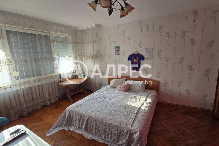 Тристаен апартамент, Плевен, Център, 667024, Снимка 4