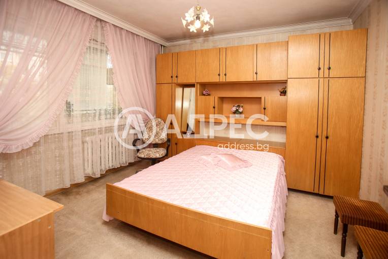 Двустаен апартамент, София, Разсадника, 670024, Снимка 1