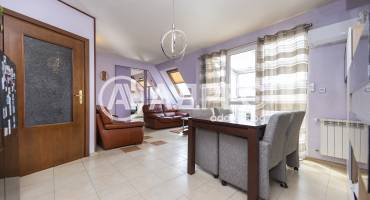 Тристаен апартамент, София, Център, 688024