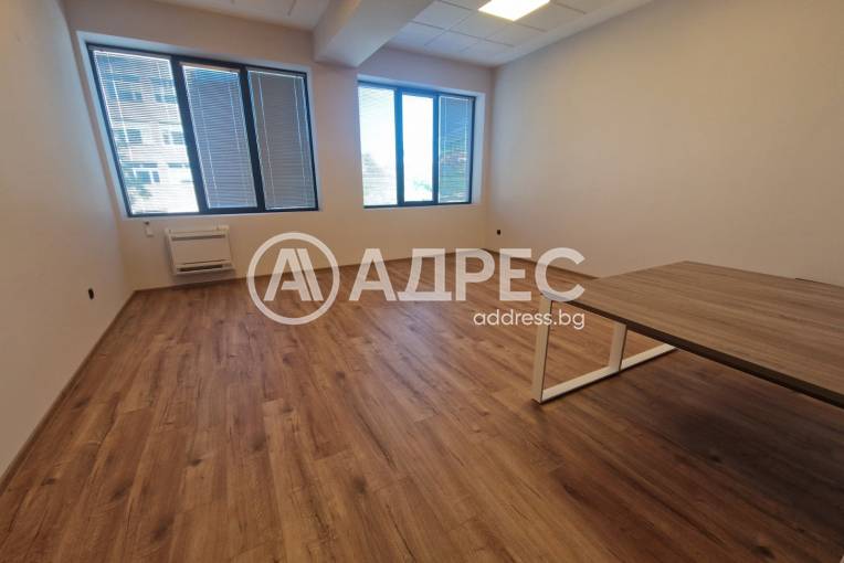 Офис, Варна, Гранд Мол Варна, 695024, Снимка 1