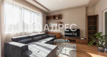 Двустаен апартамент, Варна, Център, 690025, Снимка 1