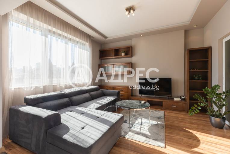 Двустаен апартамент, Варна, Център, 690025, Снимка 1