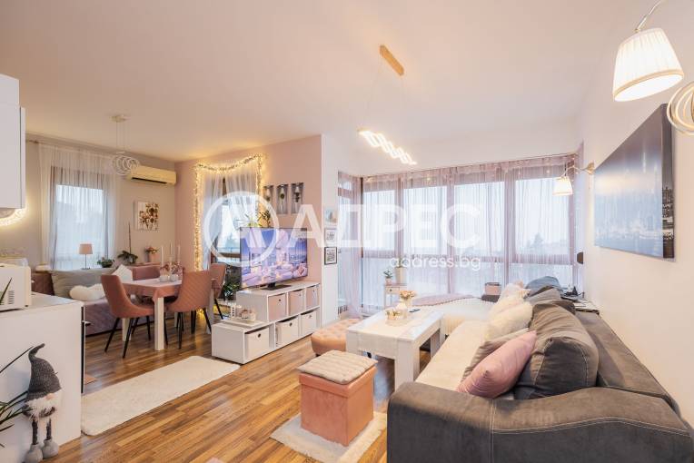 Тристаен апартамент, Варна, Бриз, 683028, Снимка 1