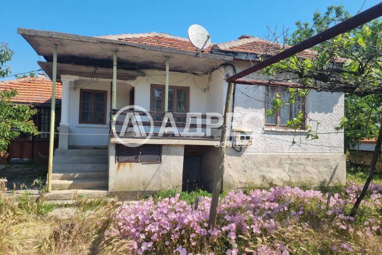 Къща/Вила, Могила, 642029, Снимка 1