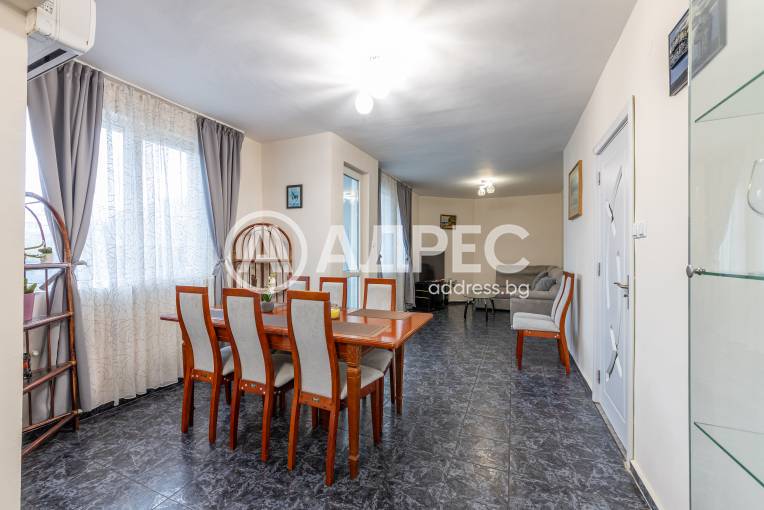 Тристаен апартамент, Варна, Окръжна болница, 681029, Снимка 2