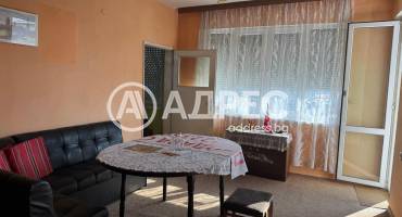 Етаж от къща, Нови пазар, 683029, Снимка 1