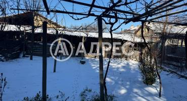 Етаж от къща, Нови пазар, 683029, Снимка 8