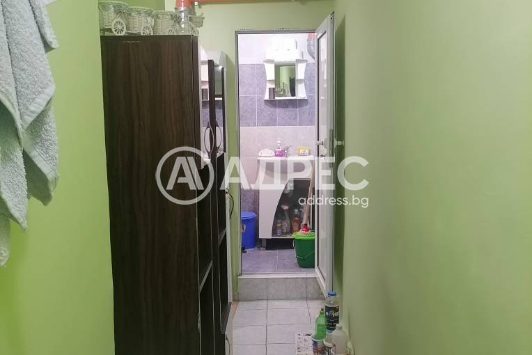 Едностаен апартамент, Варна, Окръжна болница, 672030, Снимка 4