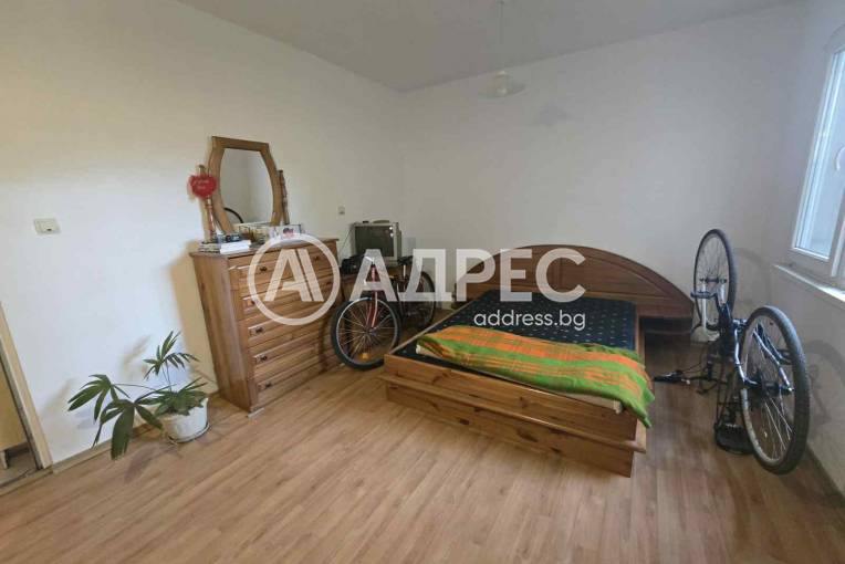 Тристаен апартамент, Пловдив, Тракия, 676032, Снимка 1