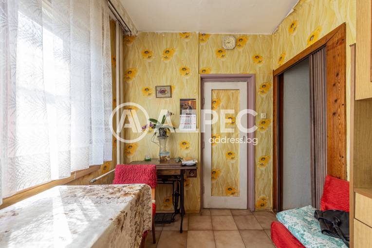 Многостаен апартамент, Варна, Младост 2, 688032, Снимка 7