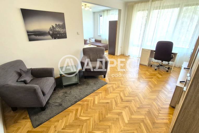 Двустаен апартамент, София, Изток, 688033, Снимка 1