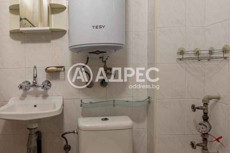 Двустаен апартамент, Варна, Икономически университет, 665036, Снимка 17