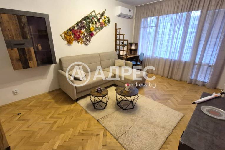 Двустаен апартамент, София, Борово, 677036, Снимка 1