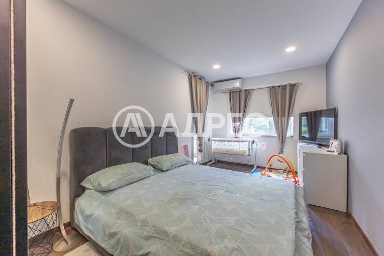 Многостаен апартамент, Варна, Левски, 699036, Снимка 3