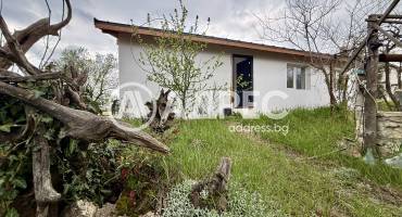 Къща/Вила, Варна, м-ст Боровец - север, 677037, Снимка 2