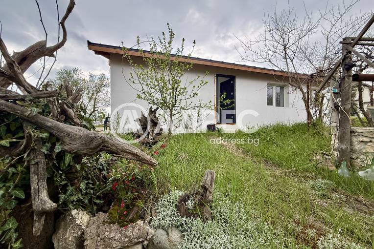 Къща/Вила, Варна, м-ст Боровец - север, 677037, Снимка 2