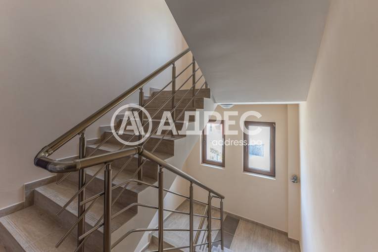 Тристаен апартамент, Варна, Виница, 699037, Снимка 13