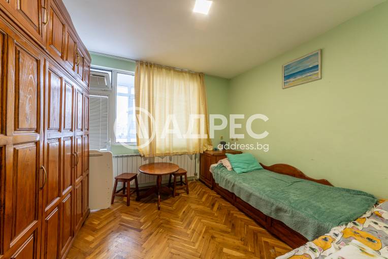 Тристаен апартамент, Варна, Спортна зала, 676038, Снимка 3