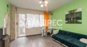 Тристаен апартамент, Варна, Окръжна болница, 679038, Снимка 1