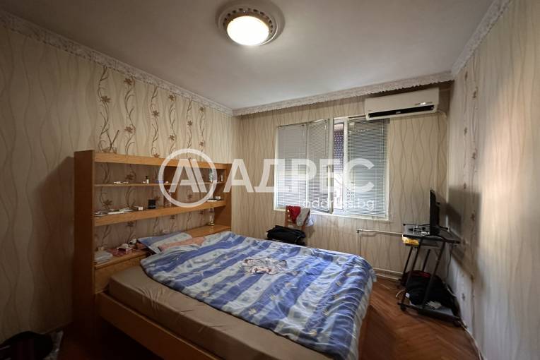 Тристаен апартамент, Плевен, Градска част, 643039, Снимка 4