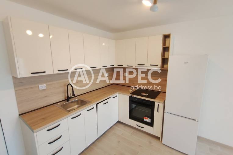 Тристаен апартамент, Варна, Владислав Варненчик, 692040, Снимка 1
