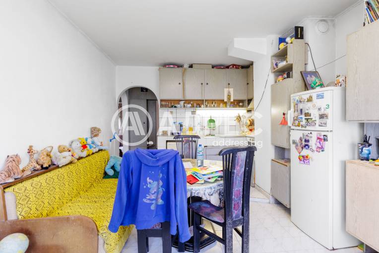 Тристаен апартамент, Плевен, Идеален център, 670042, Снимка 3