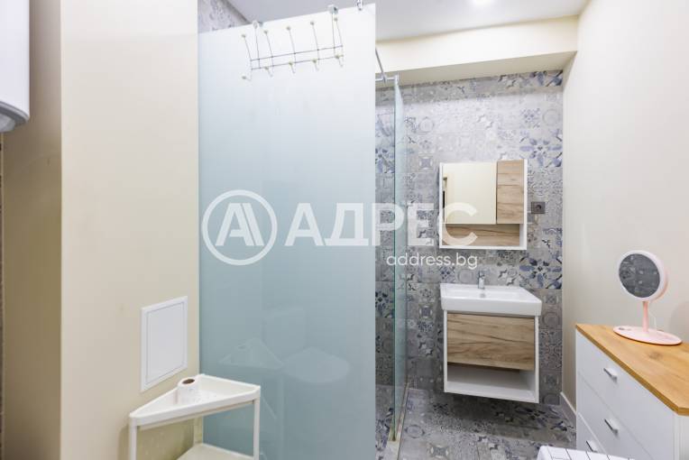 Тристаен апартамент, Варна, Общината, 677042, Снимка 13