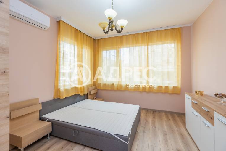 Тристаен апартамент, Варна, Общината, 677042, Снимка 8