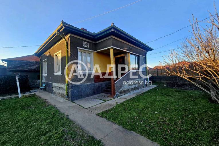 Къща/Вила, Покрайна, 681043, Снимка 1