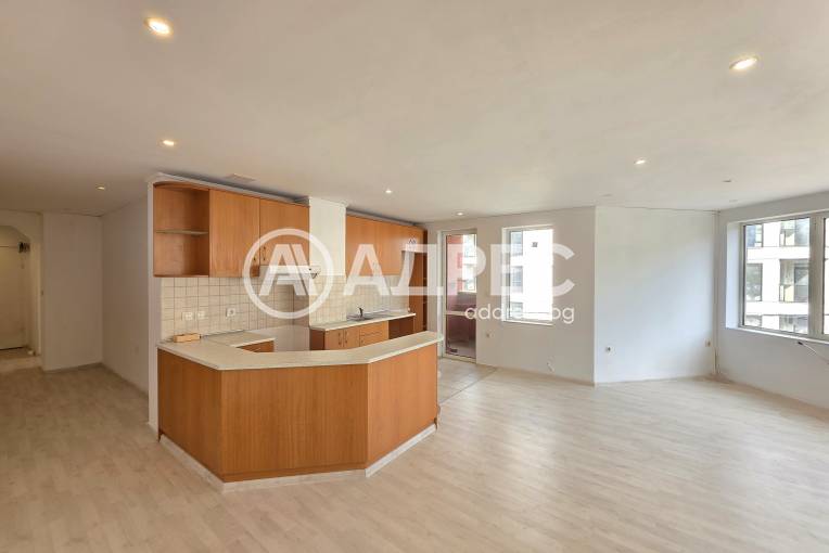 Тристаен апартамент, София, Манастирски ливади - запад, 673044, Снимка 1