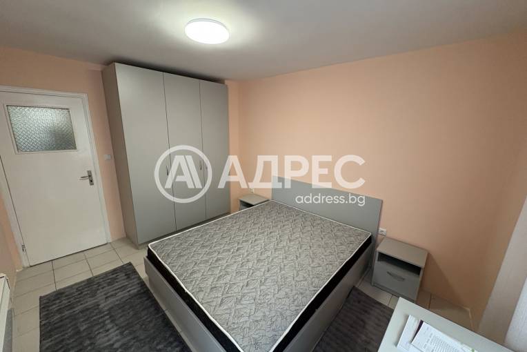 Двустаен апартамент, Варна, Колхозен пазар, 679045, Снимка 2