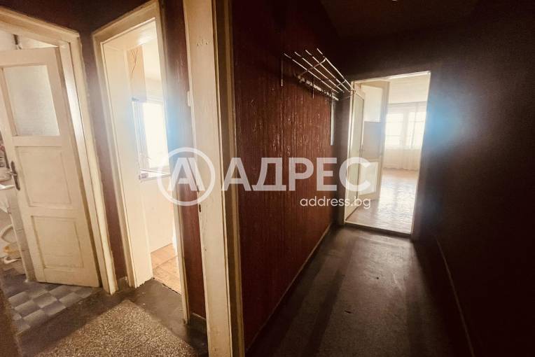 Тристаен апартамент, Шумен, Добруджански, 692045, Снимка 7