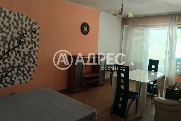 Двустаен апартамент, Пловдив, Кючук Париж, 695045, Снимка 2