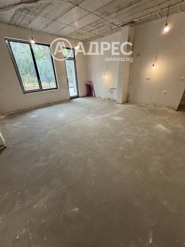 Тристаен апартамент, Велико Търново, Зона Б, 703045, Снимка 1