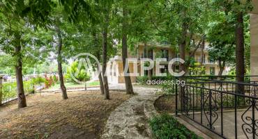 Тристаен апартамент, Варна, к.к. Св.Св. Константин и Елена, 660046, Снимка 11