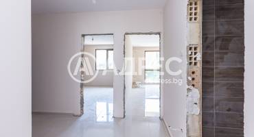 Тристаен апартамент, Варна, к.к. Св.Св. Константин и Елена, 660046, Снимка 4