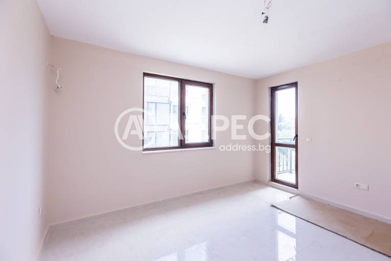 Тристаен апартамент, Варна, к.к. Св.Св. Константин и Елена, 660046, Снимка 6