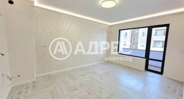 Двустаен апартамент, Варна, АГ болница, 687046, Снимка 1