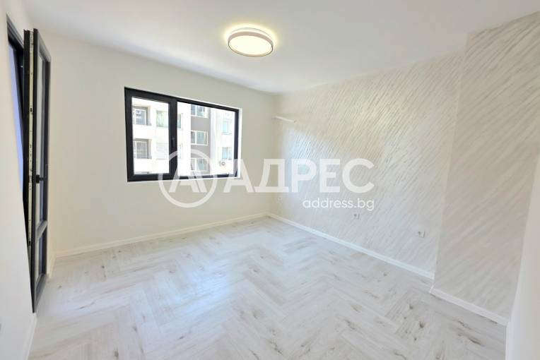 Двустаен апартамент, Варна, АГ болница, 687046, Снимка 2