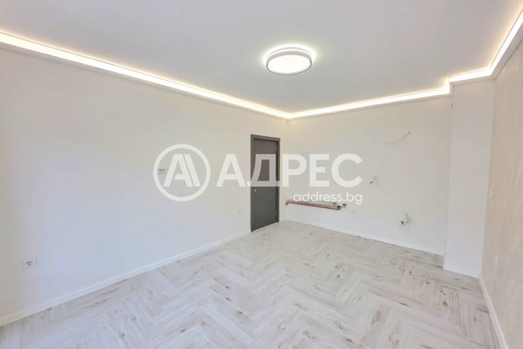 Двустаен апартамент, Варна, АГ болница, 687046, Снимка 3