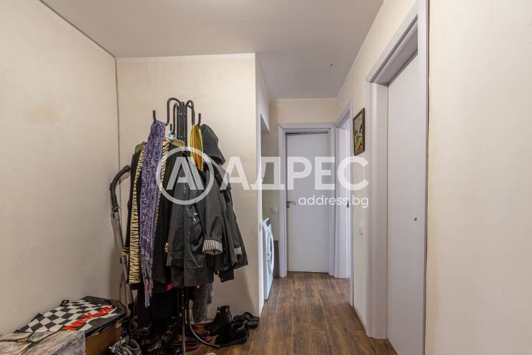 Многостаен апартамент, Варна, Централна поща, 691046, Снимка 9