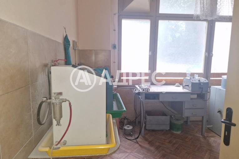 Офис, Ямбол, Център, 672047, Снимка 13