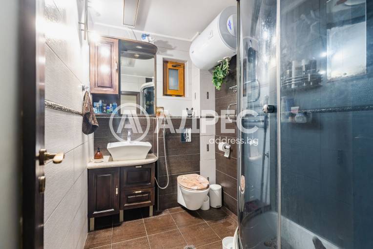 Тристаен апартамент, Варна, Галата, 685047, Снимка 22