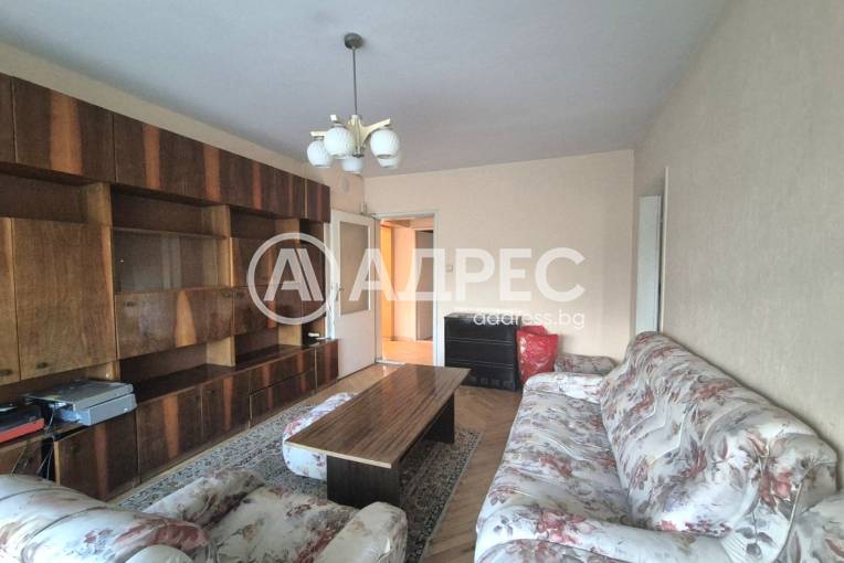 Тристаен апартамент, Русе, Здравец изток, 677048, Снимка 1