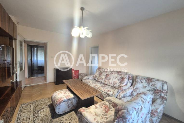 Тристаен апартамент, Русе, Здравец изток, 677048, Снимка 2