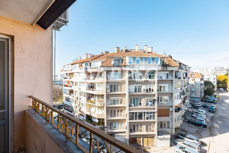 Тристаен апартамент, Варна, Гранд Мол Варна, 681048, Снимка 10