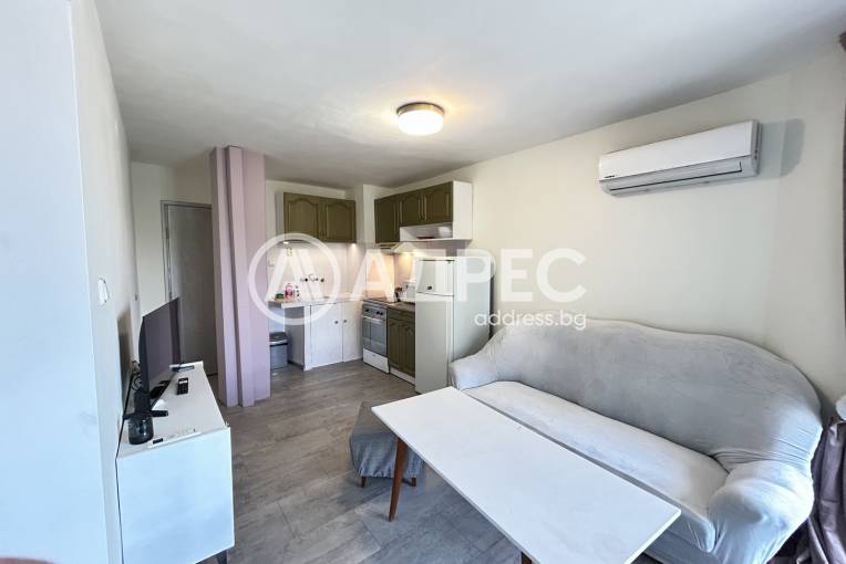 Двустаен апартамент, Пловдив, Кършияка, 686048, Снимка 1